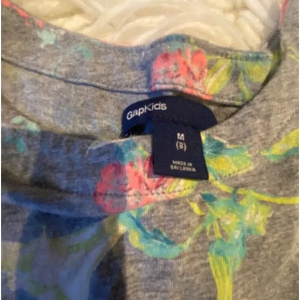 Gap Girls size 8 grey floral dress pleated bottom